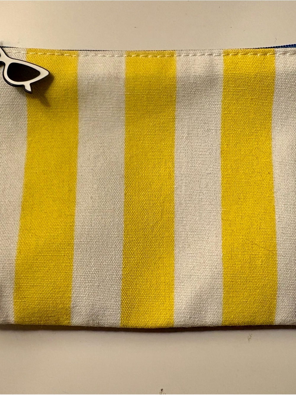 IPSY bag - Picture 8 of 8